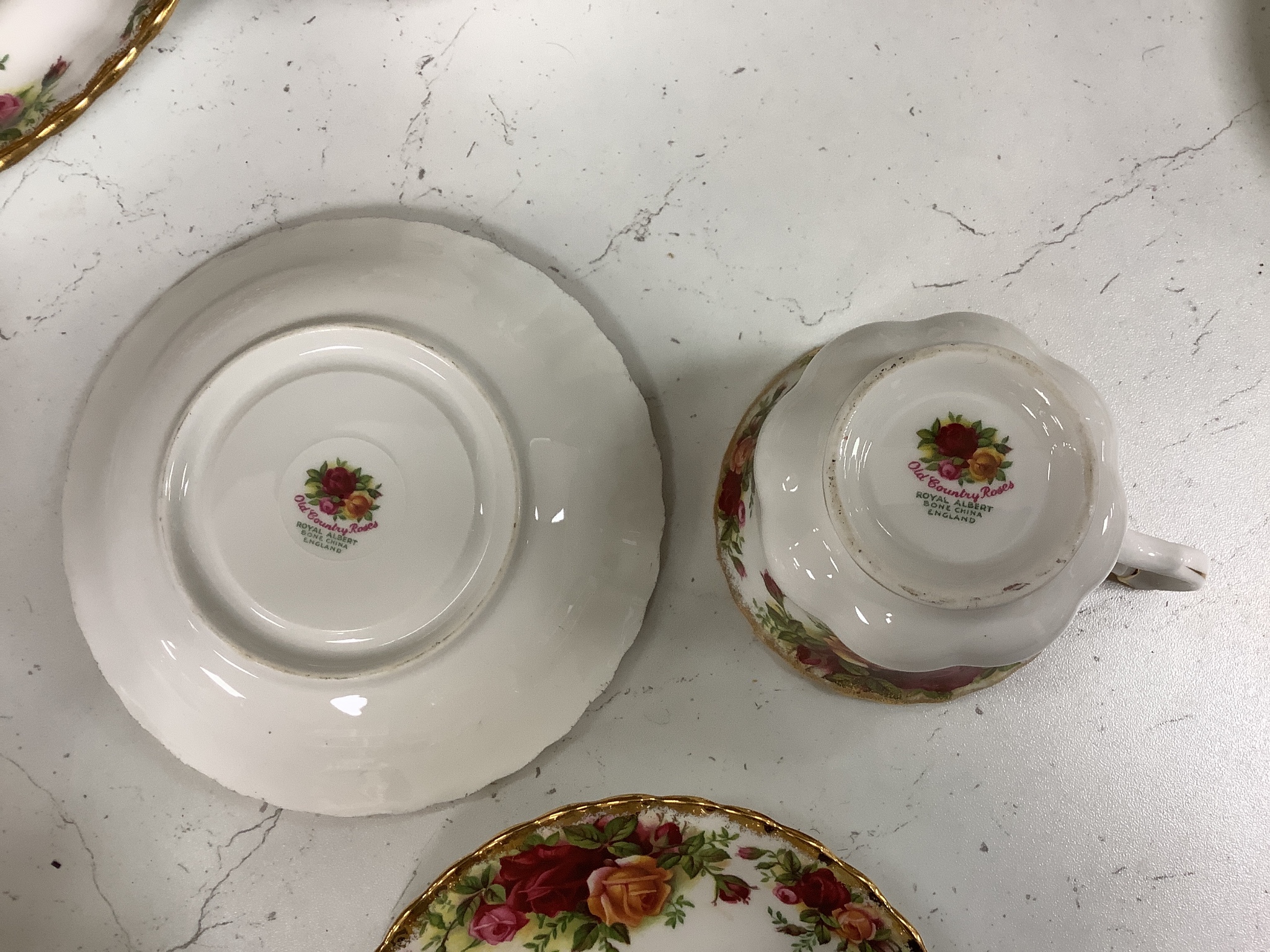 A quantity of Royal Albert Old Country Roses